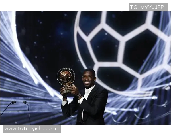 美国第一足球球星是谁他的传奇故事与对足球发展的贡献